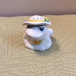 Vintage Avon 1980’s “Flirtatious Frog” Pomander.